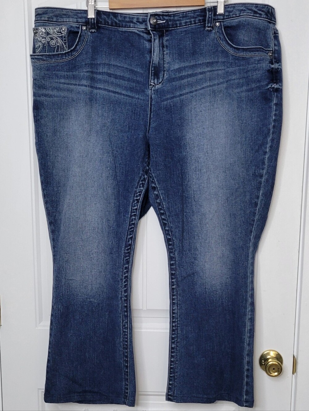 Apt. 9 Women's Dark Wash Bootcut Jeans with Subtle Whiskering